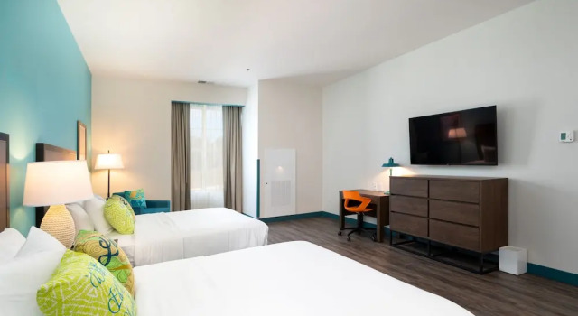 Четырёхместный номер Deluxe с видом на горы The Lodge at Camp Margaritaville