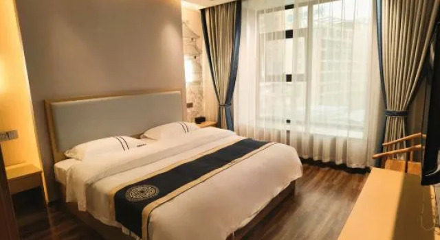Семейный люкс Luocheng Fengxucheng Hotel