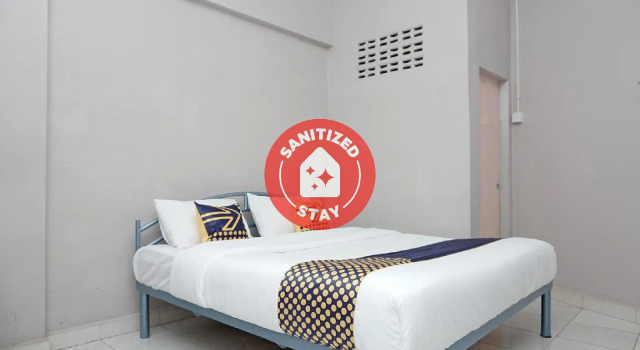 OYO 2200 Hotel Gunung Sari, Rezerwuj Hotel Rantau Prapat Sumatra