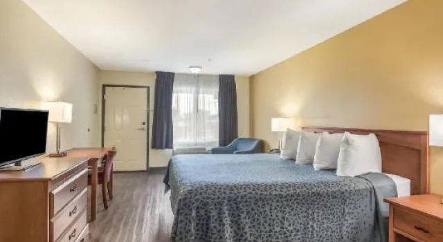 Номер Standard Econo Lodge Inn & Suites Lodi - Wine Country Area