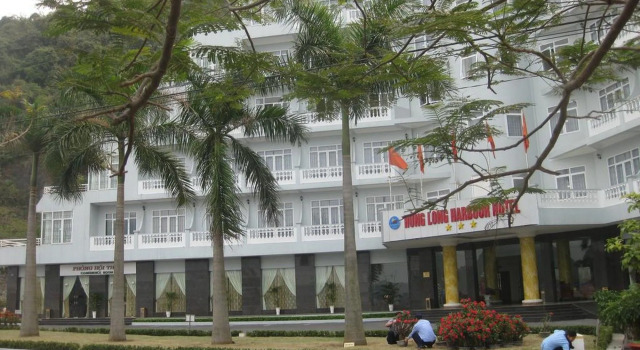 Hung Long Harbour Hotel