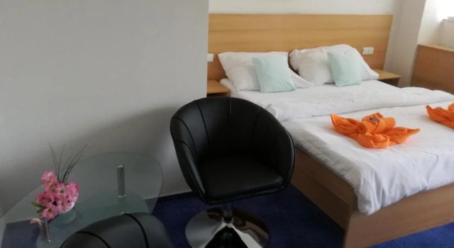 Hotel O.K. 1, Rezerwuj Hotel Hotele w Central Bohemia z parkingiem, Parking