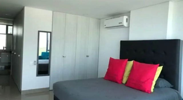 Семейные апартаменты с балконом Apartamento de Lujo Frente al Mar