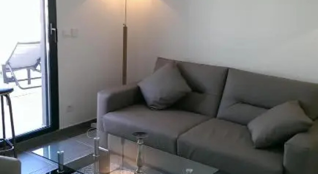 Apartment Rue Merle, Забронировать Апартаменты/квартира Отели Канн с парковкой, рядом с Le Croisette Casino Barriere de Cannes, Парковка