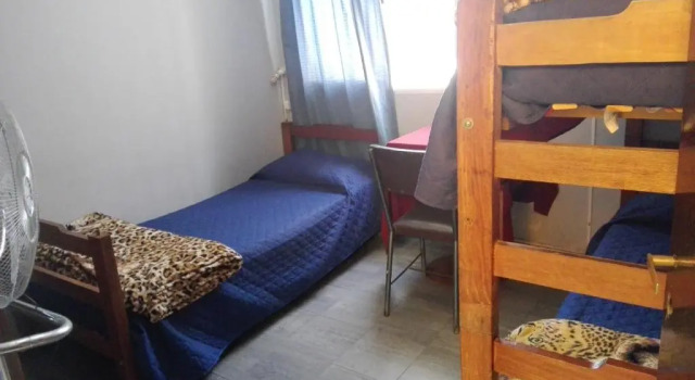 Трёхместный номер Standard Hostal Namaste