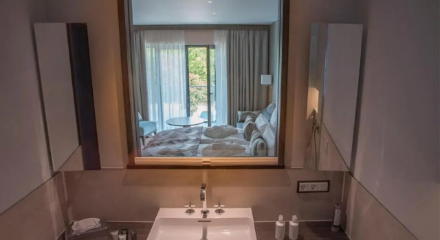 Двухместный номер Deluxe Essensio Hotel Düsseldorf