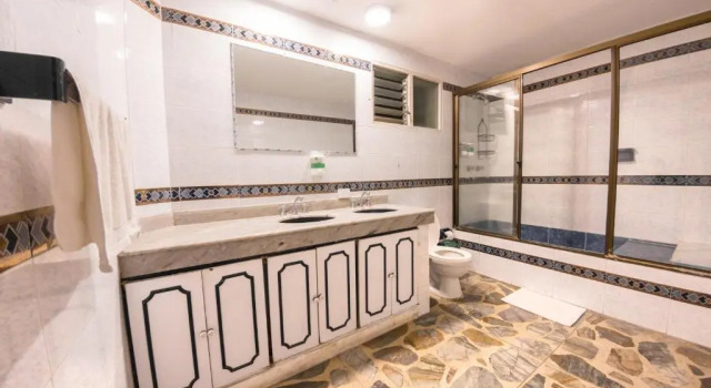 Полулюкс Deluxe 61Prado Hotel