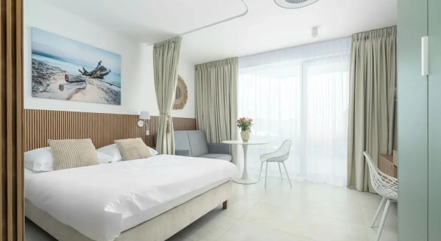 Студия Deluxe Sarbinove City Apartments