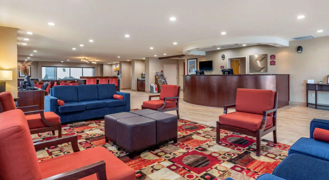 Comfort Suites Florence Shoals Area, Buchen Sie Hotel SPA-Hotels in Alabama, SPA
