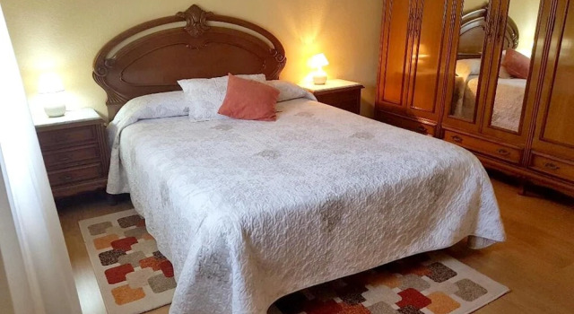 House With 3 Bedrooms in Avín, With Furnished Terrace and Wifi, Prenota Hotel Hotel a Asturie con parcheggio, Parcheggio