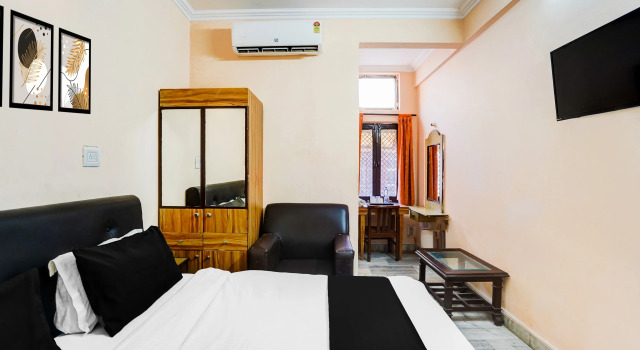 SPOT ON 46687 Hotel Prabhu, Rezervovat Hotel Déhrádún Uttarakhand