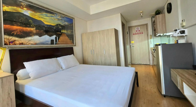 Studio17b Elpis Kemayoran Sunrise View Free Netflix, Disney Hotstar & PrimeVideo, Book Hotel Kemayoran Jakarta