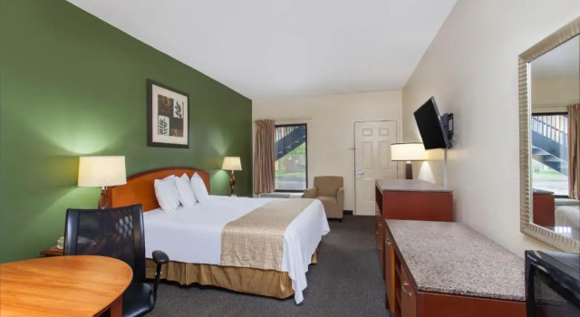 Люкс Quality Inn Port Wentworth Savannah North