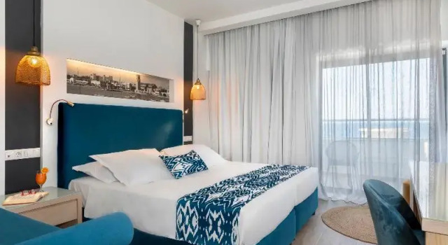 Двухместный номер Standard с балконом и с видом на море Mercure Rhodes Alexia Hotel & Spa