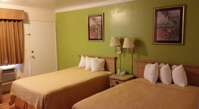 Четырёхместный номер Standard Kelseyville Motel