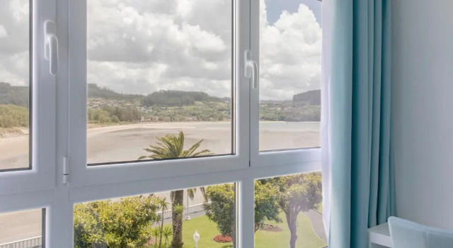 Номер Standard Hostal Praia Madalena