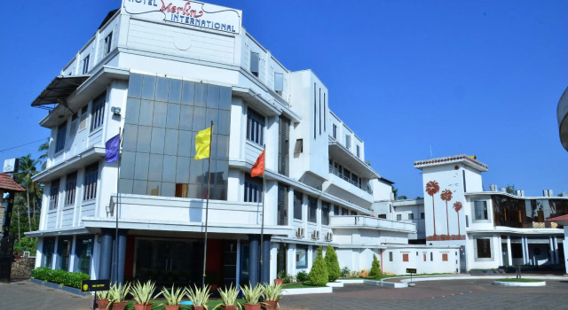 Hotel Merlin International, Забронировать Отель Недорогие отели штата Кералы, недорого