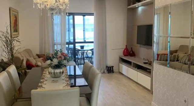 Apto 3 dorm completo - 100m Praia - Meia Praia