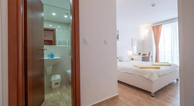 Двухместный номер Standard с балконом Hotel Skyprime