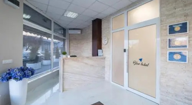 Blue Label Apart House, Varaa Hotelli Studentski Grad 