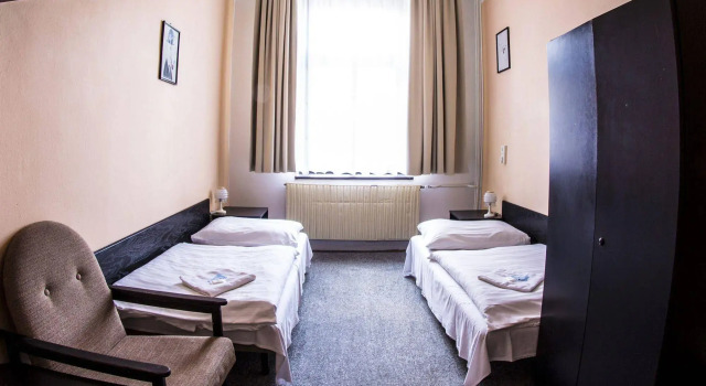 Hotel Pyramida, Забронировать Отель Центр города Брно, рядом с Музей монетного двора