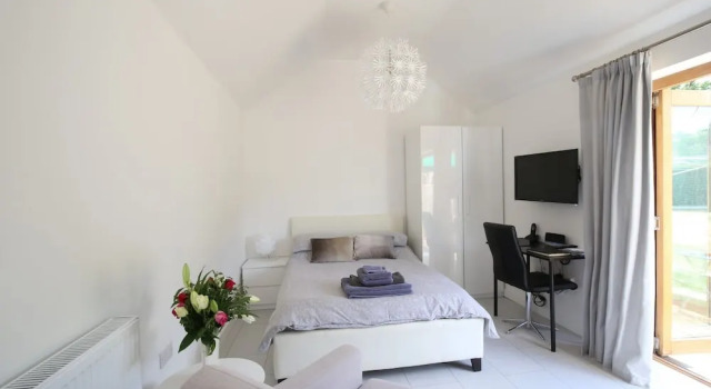 Private, Luxury, Garden Studio for 2