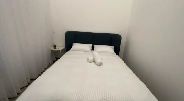 Deluxe Apartment with Private GardenArea, Забронировать Апартаменты/квартира Отели Нагария с бассейном, Бассейн