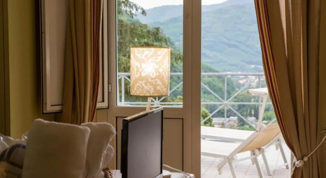 Двухместный номер Superior с балконом Hotel Terme Bagni Di Lucca