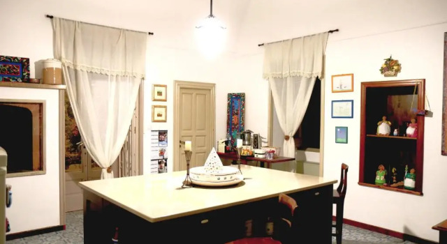B&B Il Giardino di Paola, Book Bed and Breakfast Hoteller i Alliste med parkering, Parkering