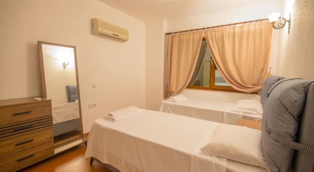 Damla Villa Soğut Village Daily Weekly Rentals, Забронировать Вилла Коттеджи Ичмелер, Коттедж