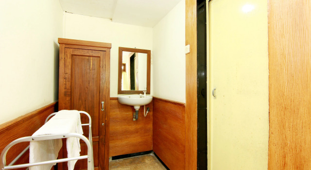 Camera Standard The Soemarsono Hotel