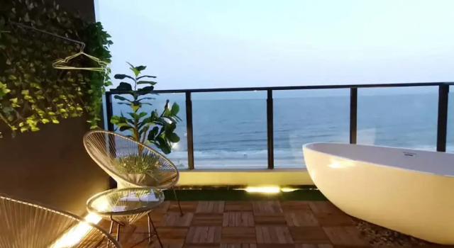 Двухместный номер Deluxe с видом на море Yi Shu Jing Pin Holiday Hotel