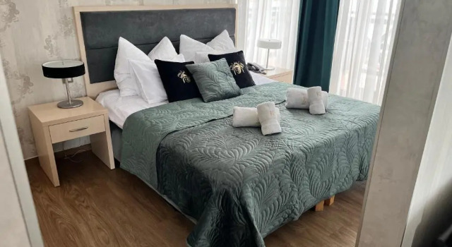 Апартаменты с балконом Hotel Kristoff