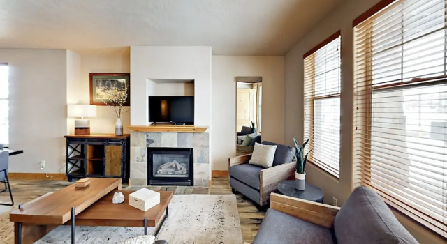 1746 Park City - 2 Br Condo, Varaa Huoneisto Park City 