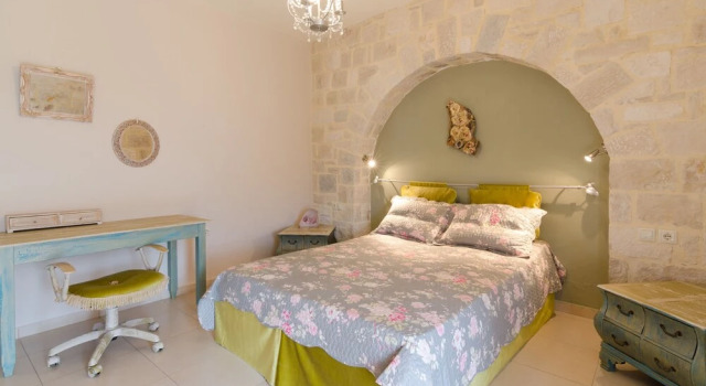Dora's Stone Houses, Забронировать Отель Ираклион Центральный Крит