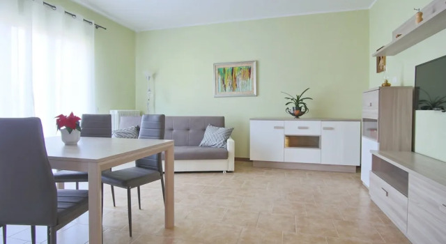 Italianway - Casasco 79, Prenota Appartamento Hotel a Como con parcheggio, Parcheggio
