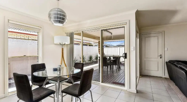 Апартаменты Fringe Apartments