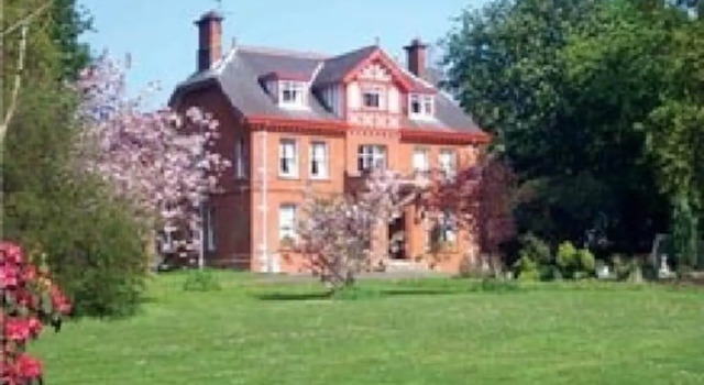 Glendona House, Забронировать Отель Отели Антрим 4 звезды, 4*