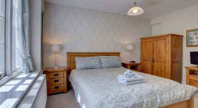 House Mariners San Giovanni D'Asso, Prenota Hotel Lynton Exmoor