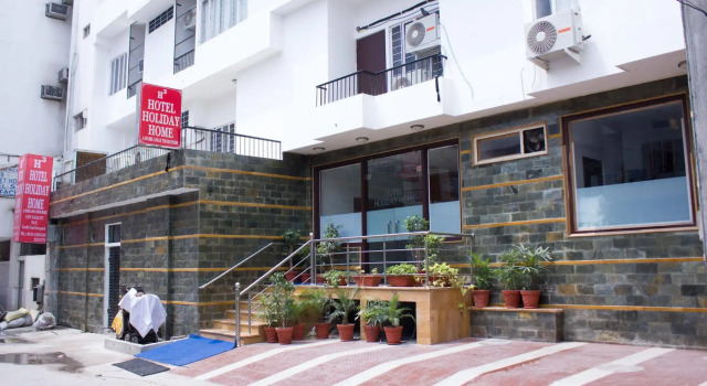 Hotel Holiday Home, Забронировать Отель Отели штата Раджастхана с парковкой, Парковка