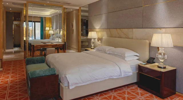 Полулюкс Ramada by Wyndham Sihanoukville Xinhaohui Palace