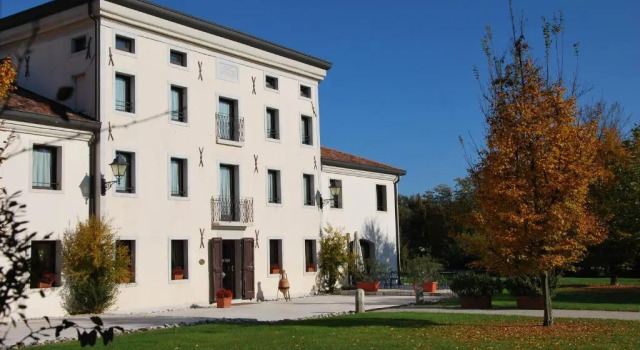 Hotel Villa Dei Carpini, Prenota Hotel Oderzo Veneto