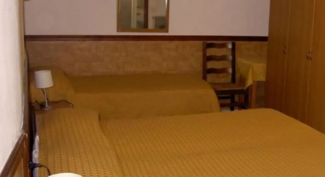 Четырёхместный номер Standard Hotel Doria