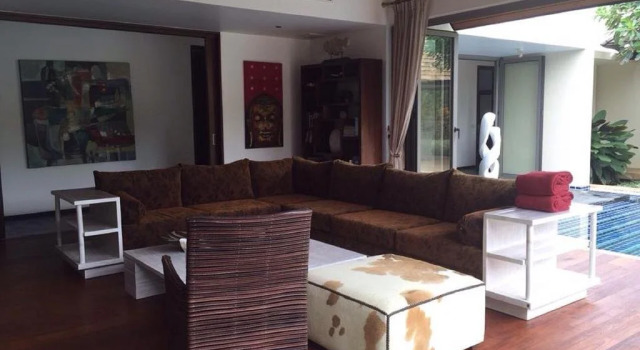 Layan Hill Pool Villa by BYG
