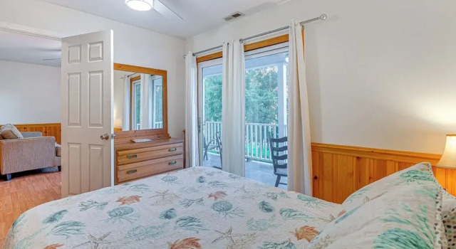 Half Mile to Beach: Murrells Inlet Home w/ Deck!, Забронировать Дом для отпуска Коттеджи Южной Каролины, Коттедж