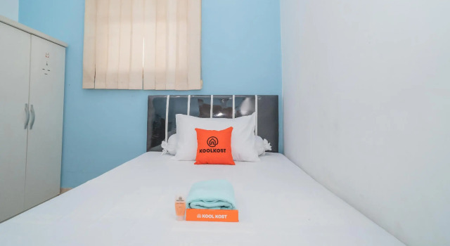 Habitación individual Estándar KoolKost @ Harapan Jaya Bekasi