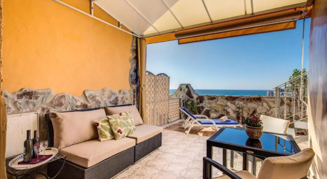 Студия Granada I Apartments