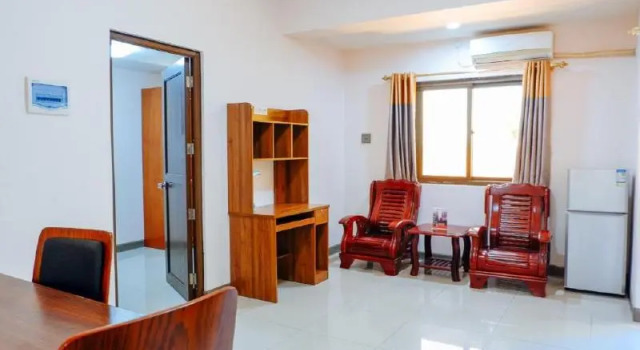 Люкс Standard RedDoorz Plus near Camella La Brisa Lapulapu