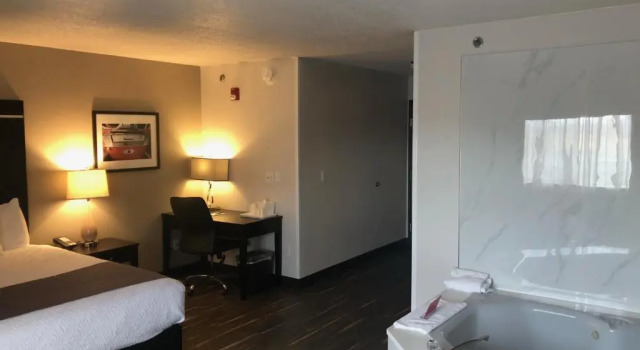 Номер Standard Ten Pin Inn & Suites
