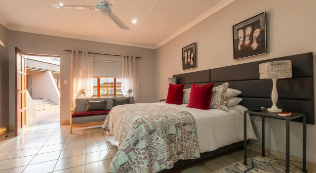 Diamond Rose Guest House, Забронировать Гостевой дом Мидделбург Мпумаланга, рядом с Midwater Shopping Centre Middelburg